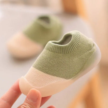 Pantuflas de bebé y niños pequeños suela de goma suave antideslizante