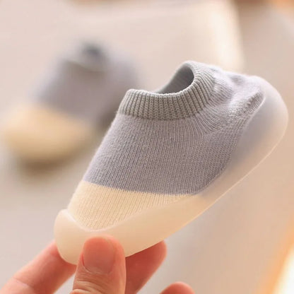 Pantuflas de bebé y niños pequeños suela de goma suave antideslizante